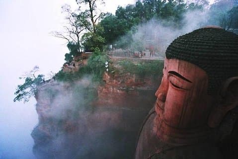 Excursão diurna ao Buda Gigante de Leshan e Jinli Ancient Street