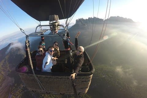 Heteluchtballon Kon-Tiki Montserrat inclusief Barcelona's pick-up