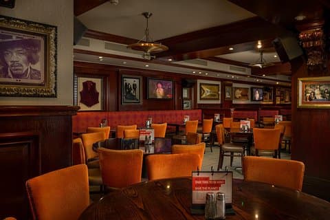 Hard Rock Cafe Edinburgh mit festgelegtem Menü zum Mittag- oder Abendessen