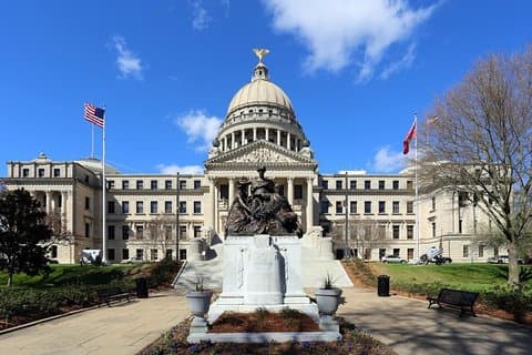 Amazing Let’s Roam Jackson Scavenger Hunt: Pretty Mississippi!