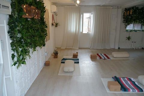 [SUN YOGA] Tägliches Yoga