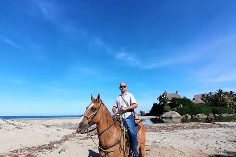 Equitazione Playa Los Naranjos tayrona park.