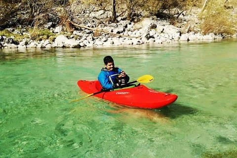 3 DAG KAYAK-KLASSE på floden Soča