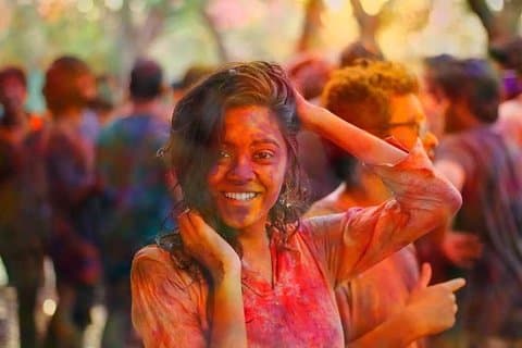 Holi-feest met een lokale Indiase familie in Delhi