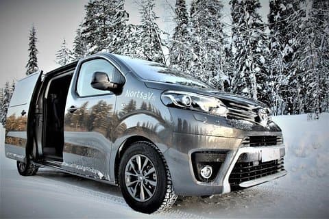 Trasferimento privato Rovaniemi-Kiruna o Kiruna-Rovaniemi
