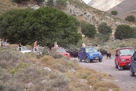 Jeepsafari 4x4 Kreta echte off-road bergpaden met lunch vanuit Chersonissos