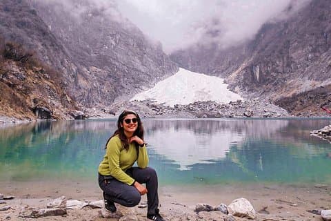 4WD Jeep Drive Kaphuche Glacier Lake Tour og trekking fra Pokhara