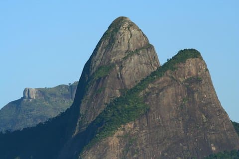 Escursione Dois Irmãos - I migliori prezzi per piccoli gruppi!