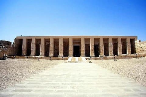 Rondleiding naar het tempelcomplex Dendera en de Abydos-tempel