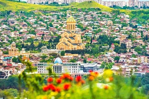 Descanso en la ciudad de Tbilisi