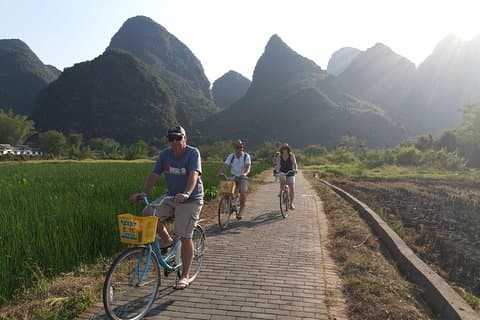 Full-Day Li-River with the 4 Star boat and Yangshuo Cycling Tour