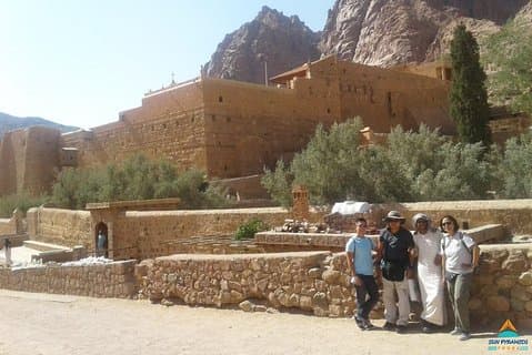 Saint Catherine Monastery and Moses Mountain Private Tour from Taba