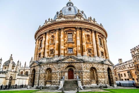 Tour privato di Windsor, Oxford e Shakespeare compresi i biglietti