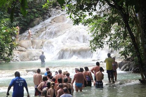 Dunn's River Falls og Konoko Garden