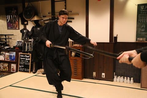 Lección práctica Ninja de 2 horas por maestro japonés en Kyoto -Medio