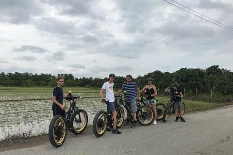 Full-day E-bike Countryside and Nam Phrae (flat-hilly, GUIDED)