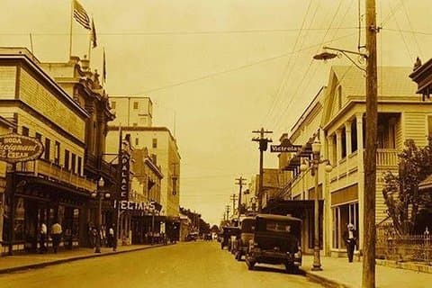 Key West Historic Bahama Village & Hemingway Heritage