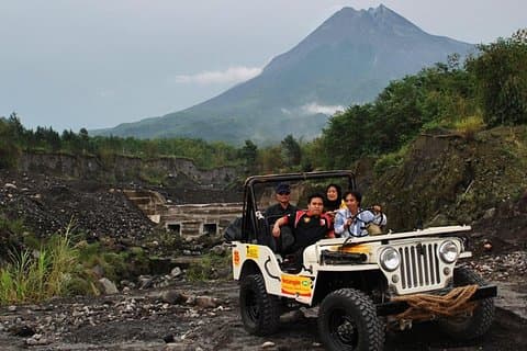 Visite di un diario di Merapi nel dipartimento di Yogyakarta con guida francofona