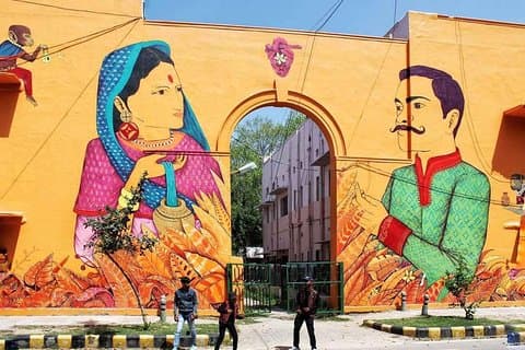 Mural Art Tour