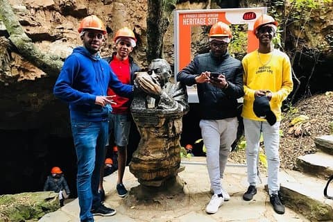 Excursión de medio día a las cuevas de la cuna de la humanidad
