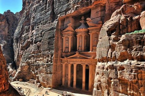 Amman-Petra (one way trip)