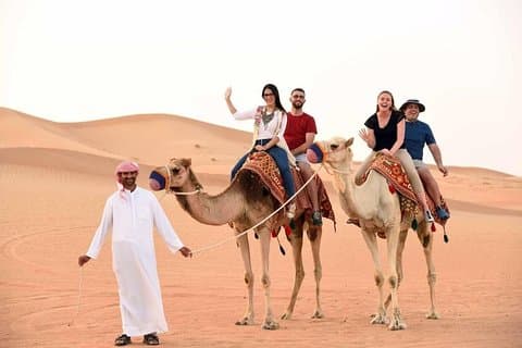 Excursion d'une demi-journée dans le désert à Dubaï avec quad