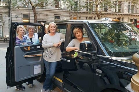 Experiência de escala em Heathrow: excursão privada de táxi preto de dia inteiro