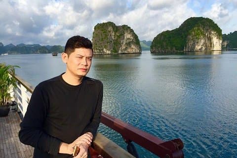 Forfait de 5 jours comprenant Hanoi, Halong à bord et Sapa avec Fansipan Mt. câble