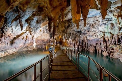 Caverna dos Lagos, Cog Railway, Kalavrita Village, Corinth Canal Private Tour
