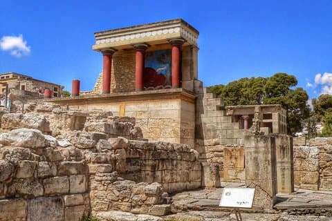 Visite privée d'une demi-journée au palais de Knossos (sans file d'attente) et visite panoramique de la ville
