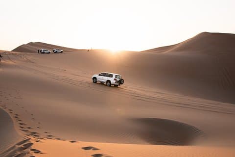 Premium Desert Safari med lunch under Ghaf Tree - Privat