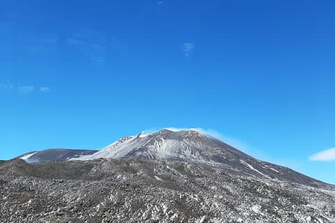 Hiking at 3000m on Mount Etna with a Volcanological Guide