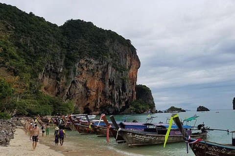 Krabi Vier Inseln Tour von Phuket mit Koh Tub, Poda, Kai