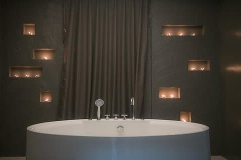 3 uur Sweet Couple Honeymoon in The Home - Gratis vervoer (voor 2 personen)