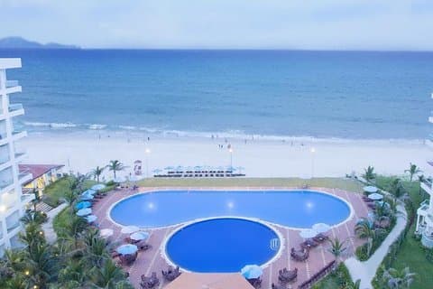 Nha Trang naar Golden Peak Resort - privétransfer