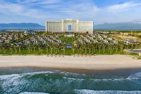 Radisson Blu Resort till Nha Trang - Privat överföring