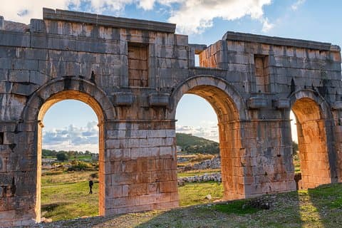 Tour to Oenoanda: Site of philosophie of the Epicurean, Diogenes of Oenoanda.
