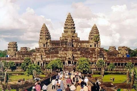 Excursão para grupos pequenos em Siem Reap Sunrise em Angkor Wat