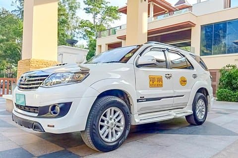 TRANSFERT DE L'AÉROPORT DE TAXI vers la zone SURIN BEACH