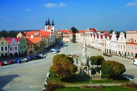 Gita giornaliera privata da Praga alla città UNESCO di Telc con un tour guidato a piedi