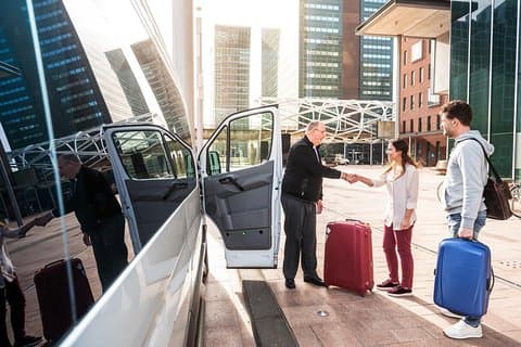 Avgångstransfer från Atens flygplats – från hotell till flygplats