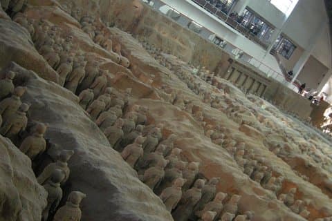 Tour di 1 giorno del Museo dei guerrieri di terracotta di Xi'an e dell'aeroporto di Xianyang (XIY)