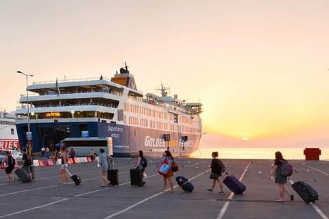 Mercedes Private Transfer from Athens to Rafina port
