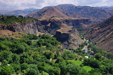 One-Day Private Tour: Garni and Geghard
