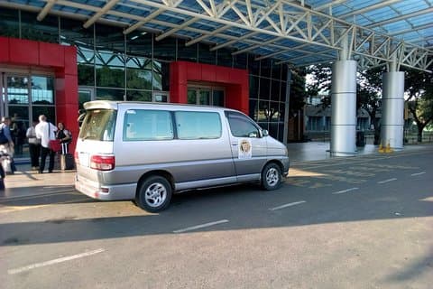One way Livingstone Airport Transfers