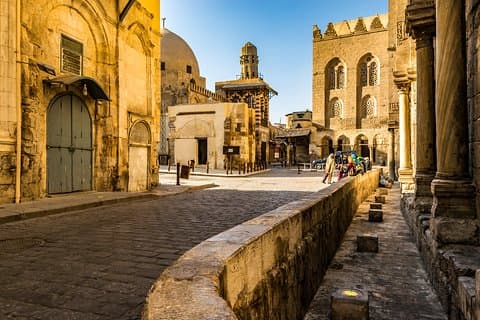 Excursión privada de un día a El Cairo con el Museo Egipcio y el Cairo copto