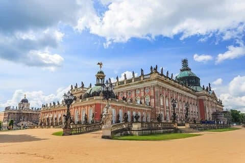 Private transfer from Berlin to Prague with stops at Potsdam + Sanssouci Palace