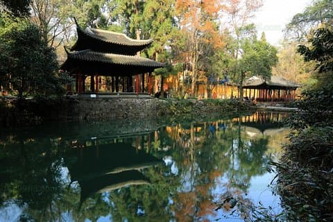 Excursion privée de 2 jours à Hangzhou au départ de Shanghai avec le temple Lingyin