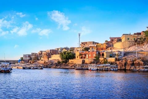 Halv dag Aswan Nubian Village privat motorbåttur