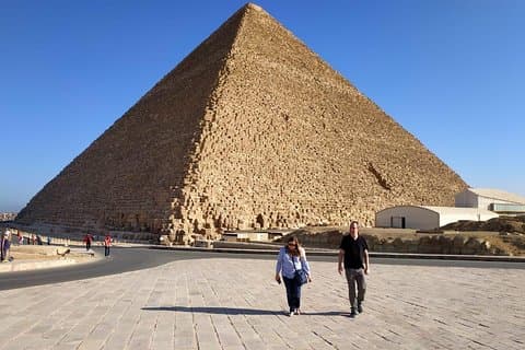 Cairo Layover Tours to Giza Pyramids, Shopping and lunch